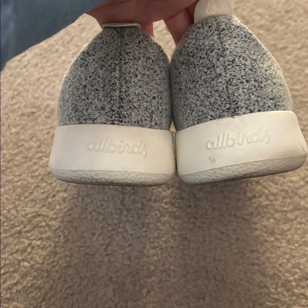 Allbirds Light Gray Wool Runner Sneakers Women’s size 8